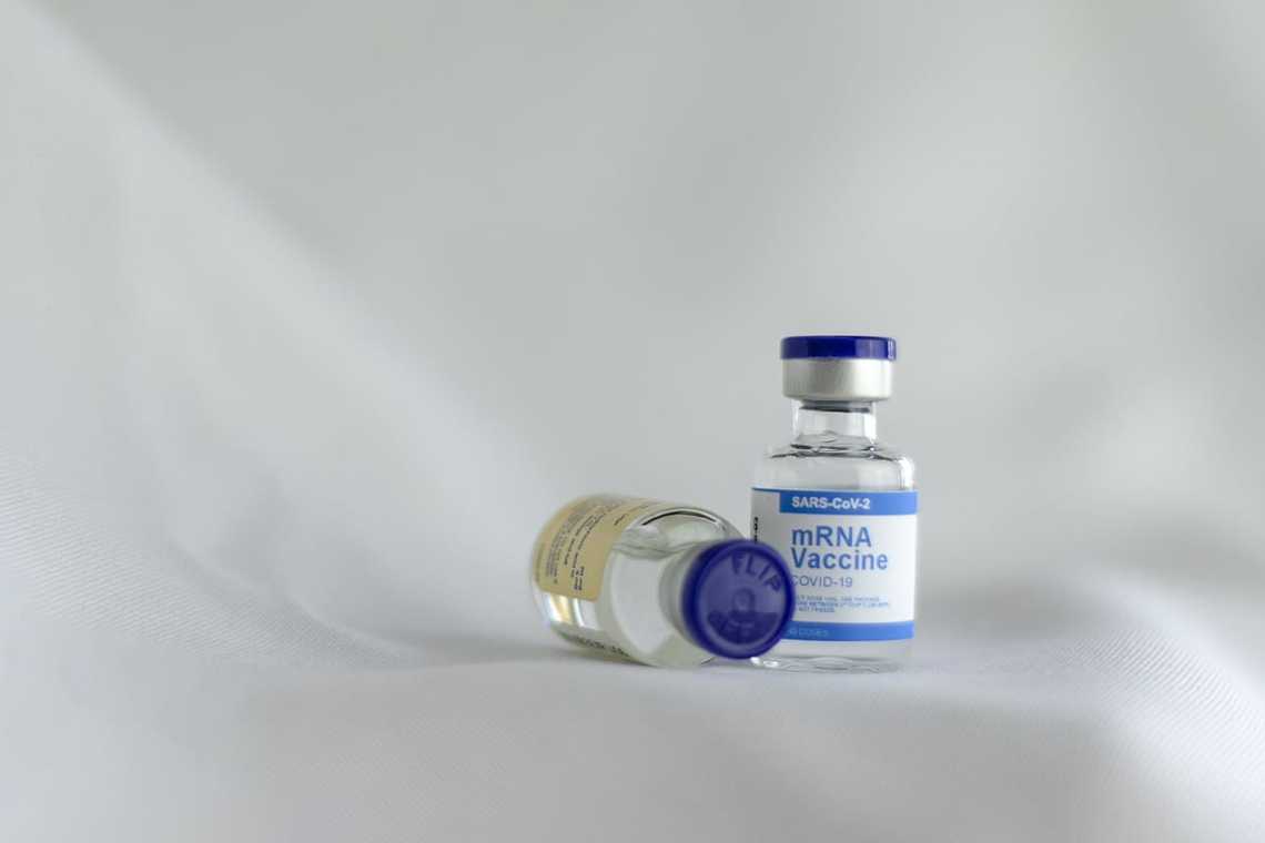 Inteligența artificială pentru noile medicamente ARNm: Moderna și IBM anunță o alianță!