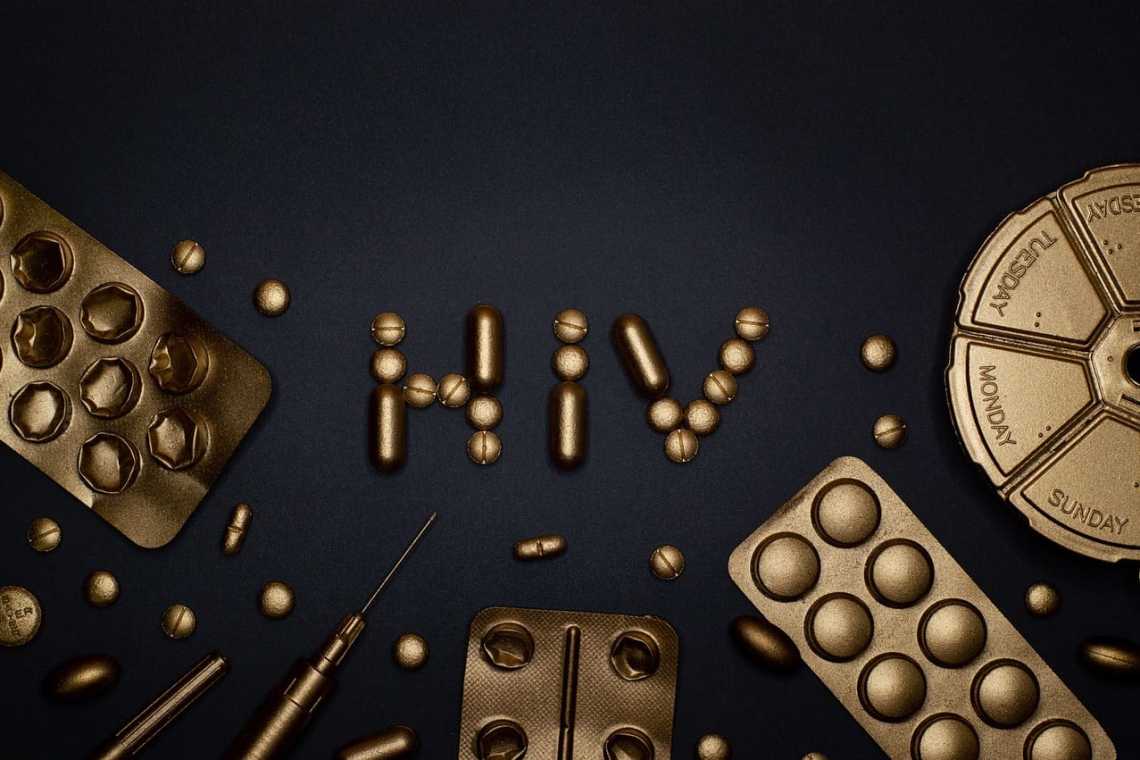 ITALIA: Aifa dă liber pentru un salt în întuneric. Pilula care previne HIV este gratuită!