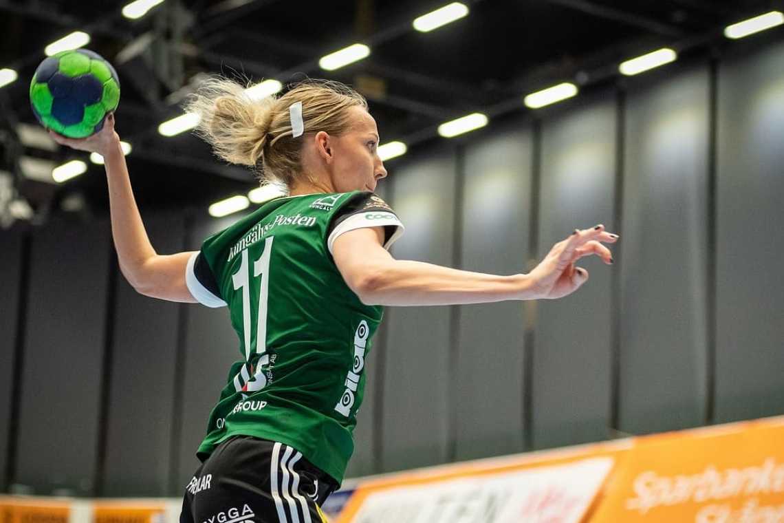 CSM București a învins formația germană SG BBM Bietigheim cu scorul de 27-25