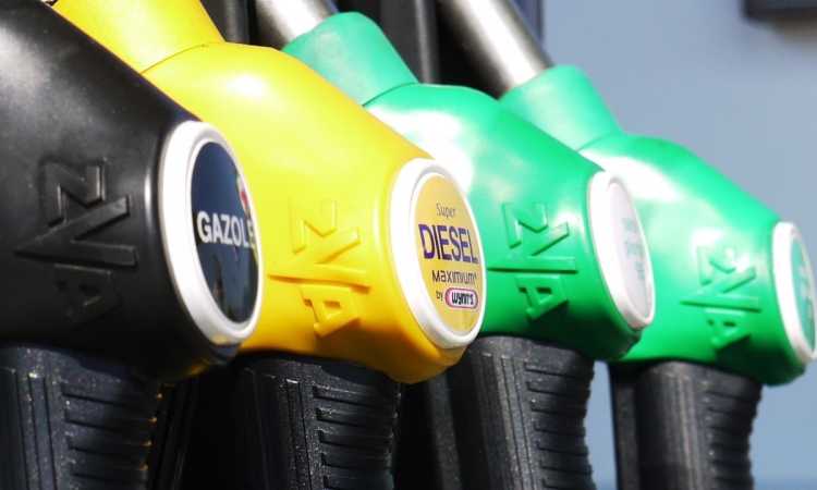 masini-diesel-benzina_medium TEHNOLOGIE