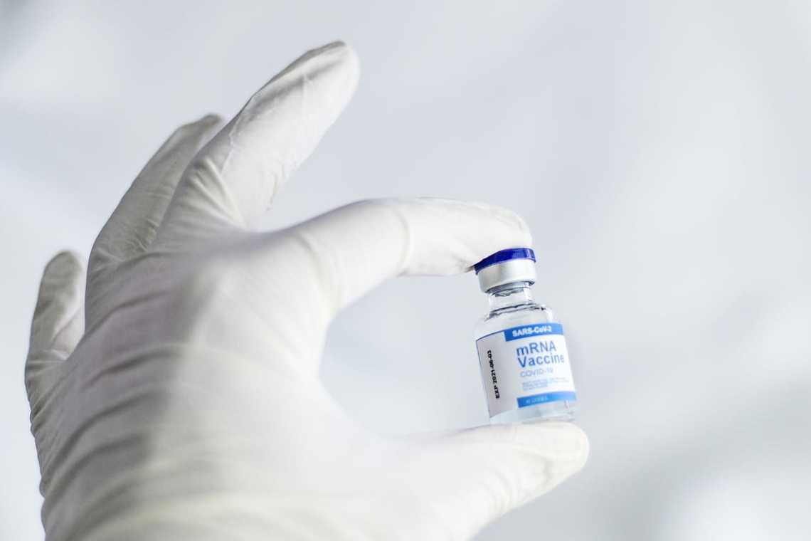 INCREDIBIL: EMA aprobă un nou vaccin de rapel împotriva Covid-19!