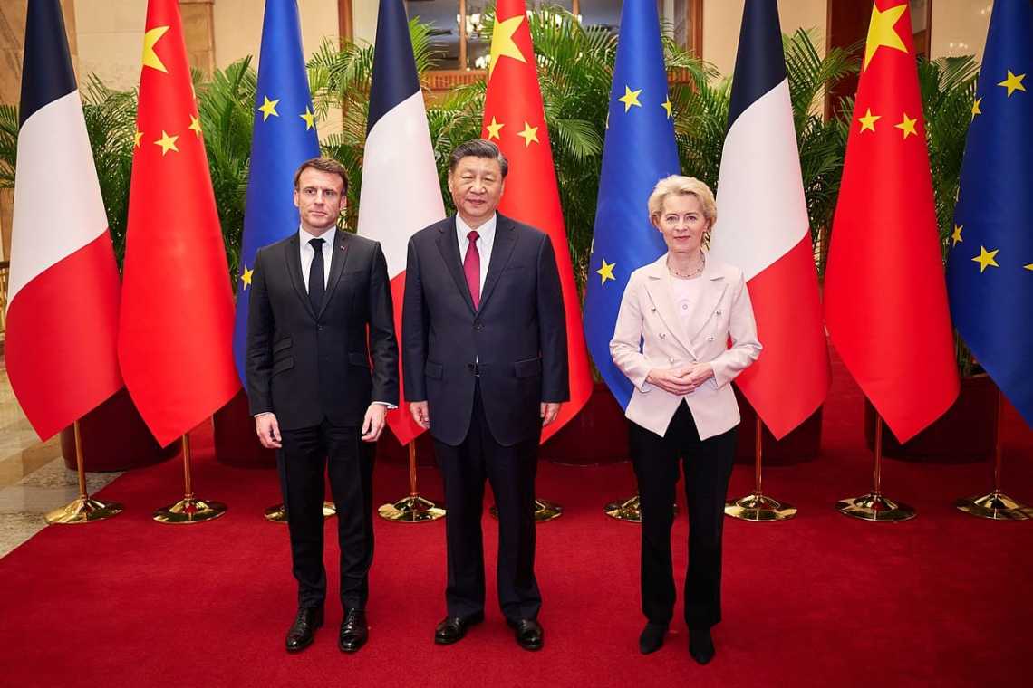 INTERESANT: Franța își vrea Drumul Mătăsii și începe deja să cumpere gaz în yuani