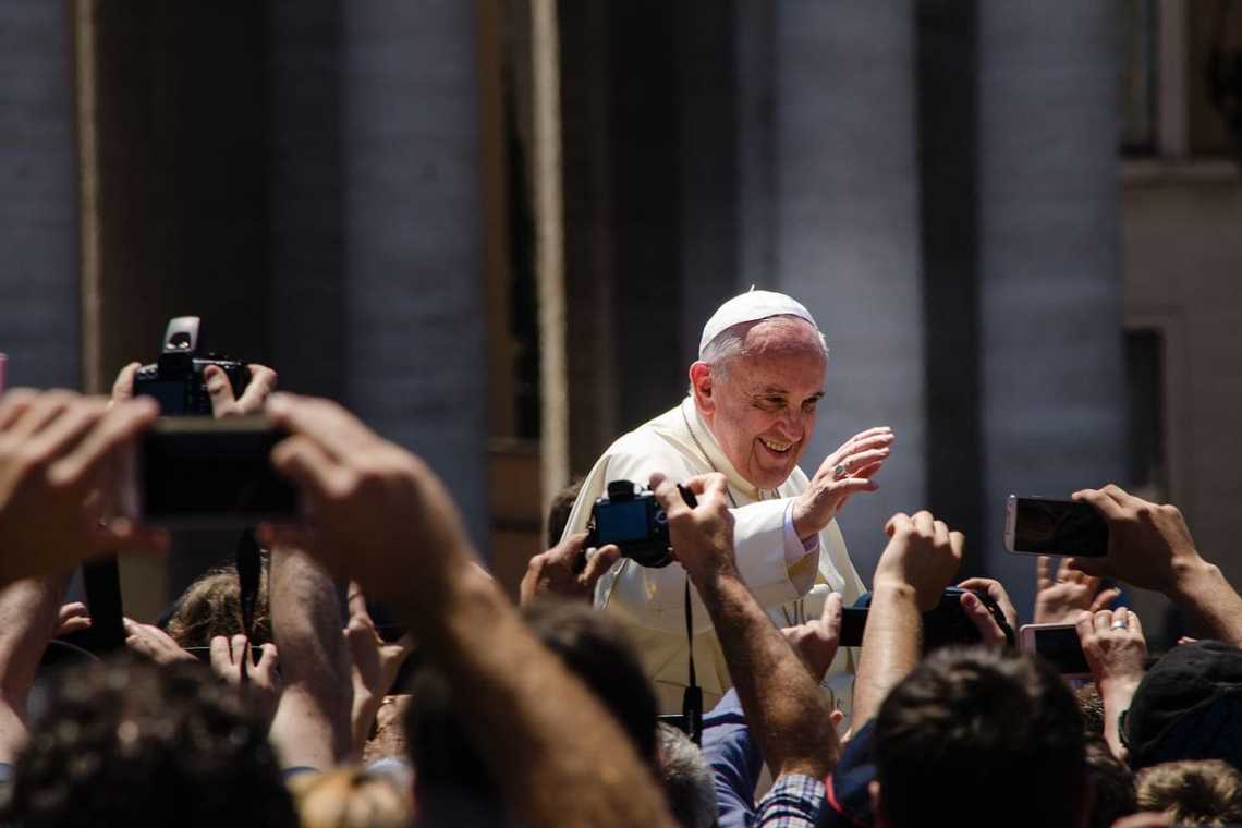 BOOM: Papa Francis „ungur” zdrobește Europa sovietică și cultura de gen a progresiștilor!