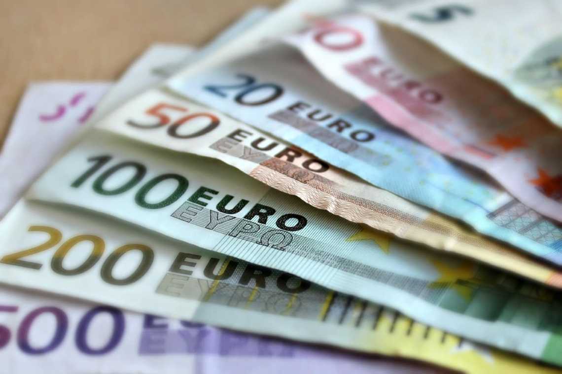 BCE constată cea mai gravă scădere a cererii de credite ipotecare din ultimii 20 de ani