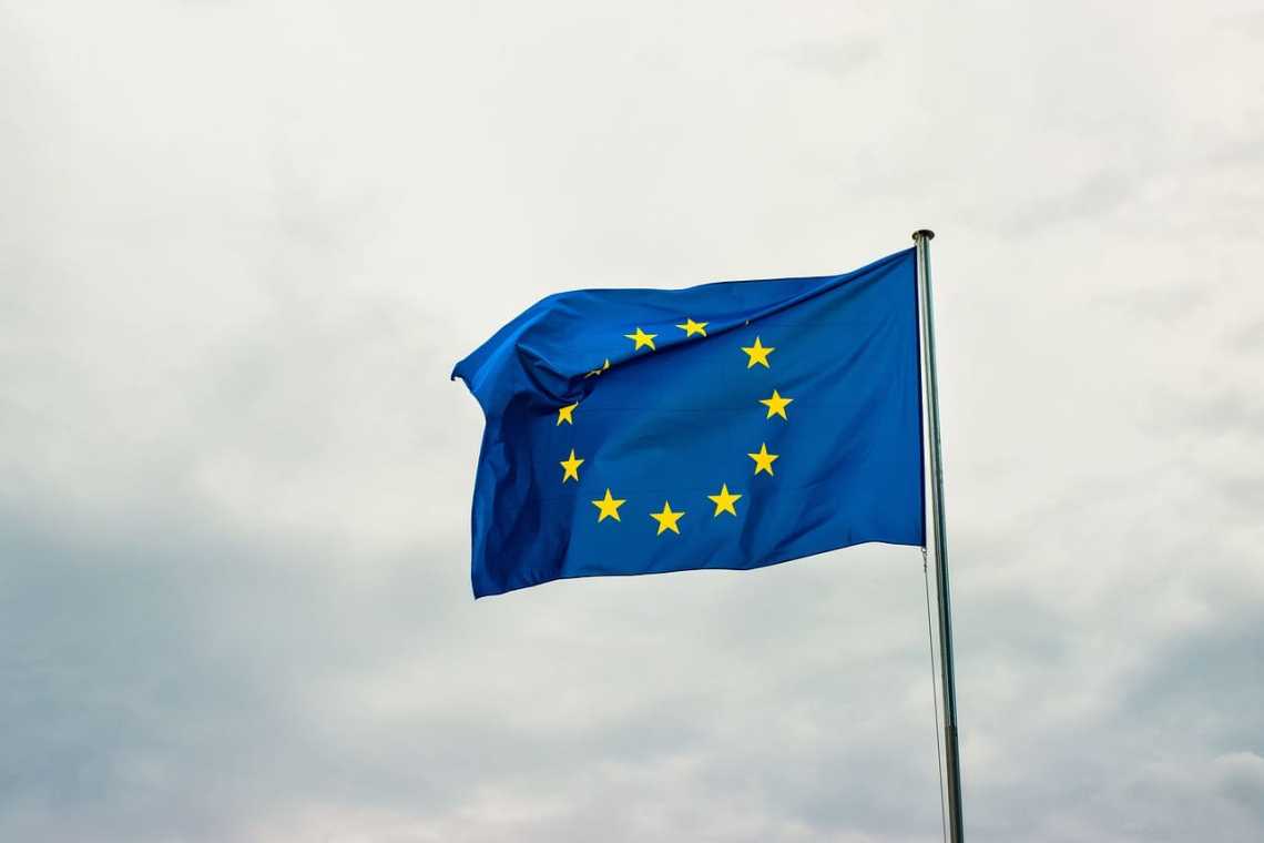 BOOM: UE frânează acordul de arme pentru Kiev. Peste 20 de țări au îndoieli!
