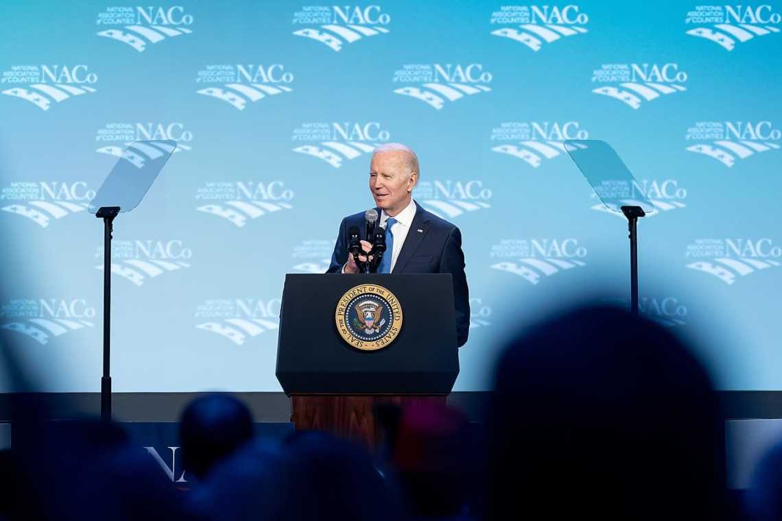 BOOM: „Deep State” și Silicon Valley îl abandonează pe Biden!